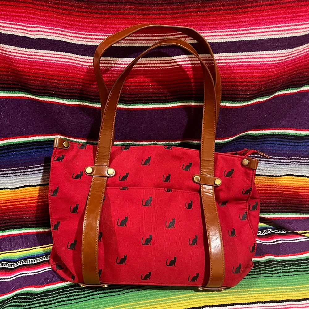 MODCLOTH CAT PRINT Red Canvas Tote Black Cat Print Brown Straps Gold accents